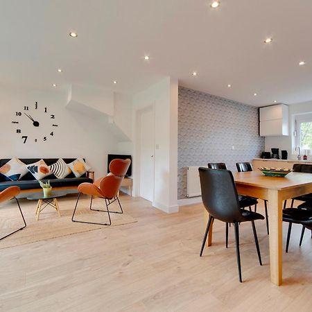 Pass The Keys 49 Byron Square Modern And Spacious 3 Bed Home With Free Parking CBG Exteriér fotografie
