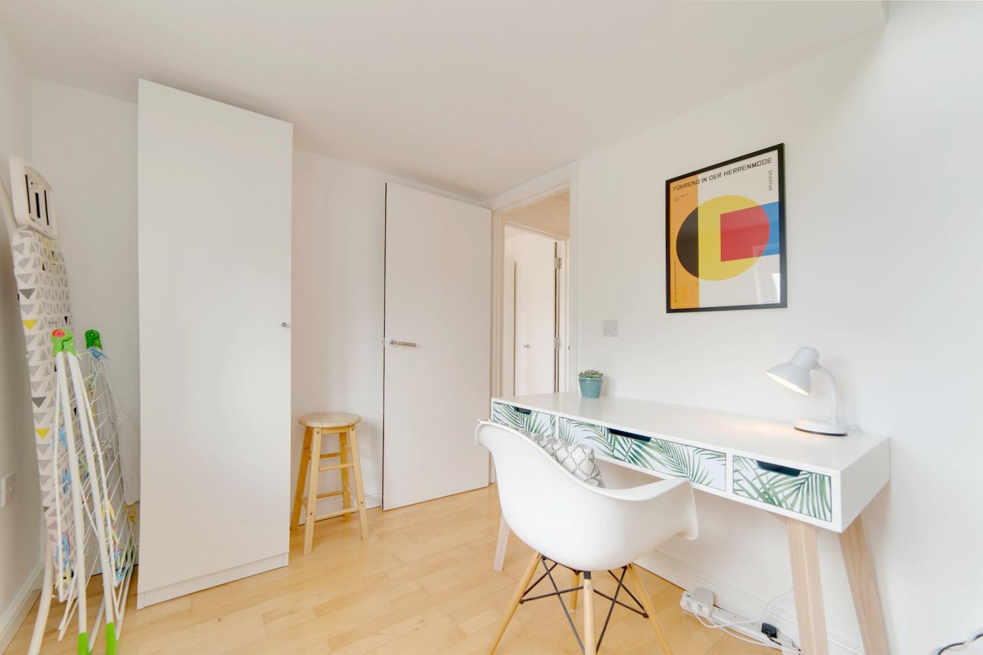 Pass The Keys 49 Byron Square Modern And Spacious 3 Bed Home With Free Parking CBG Exteriér fotografie
