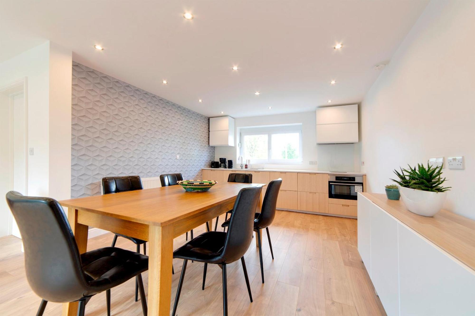 Pass The Keys 49 Byron Square Modern And Spacious 3 Bed Home With Free Parking CBG Exteriér fotografie