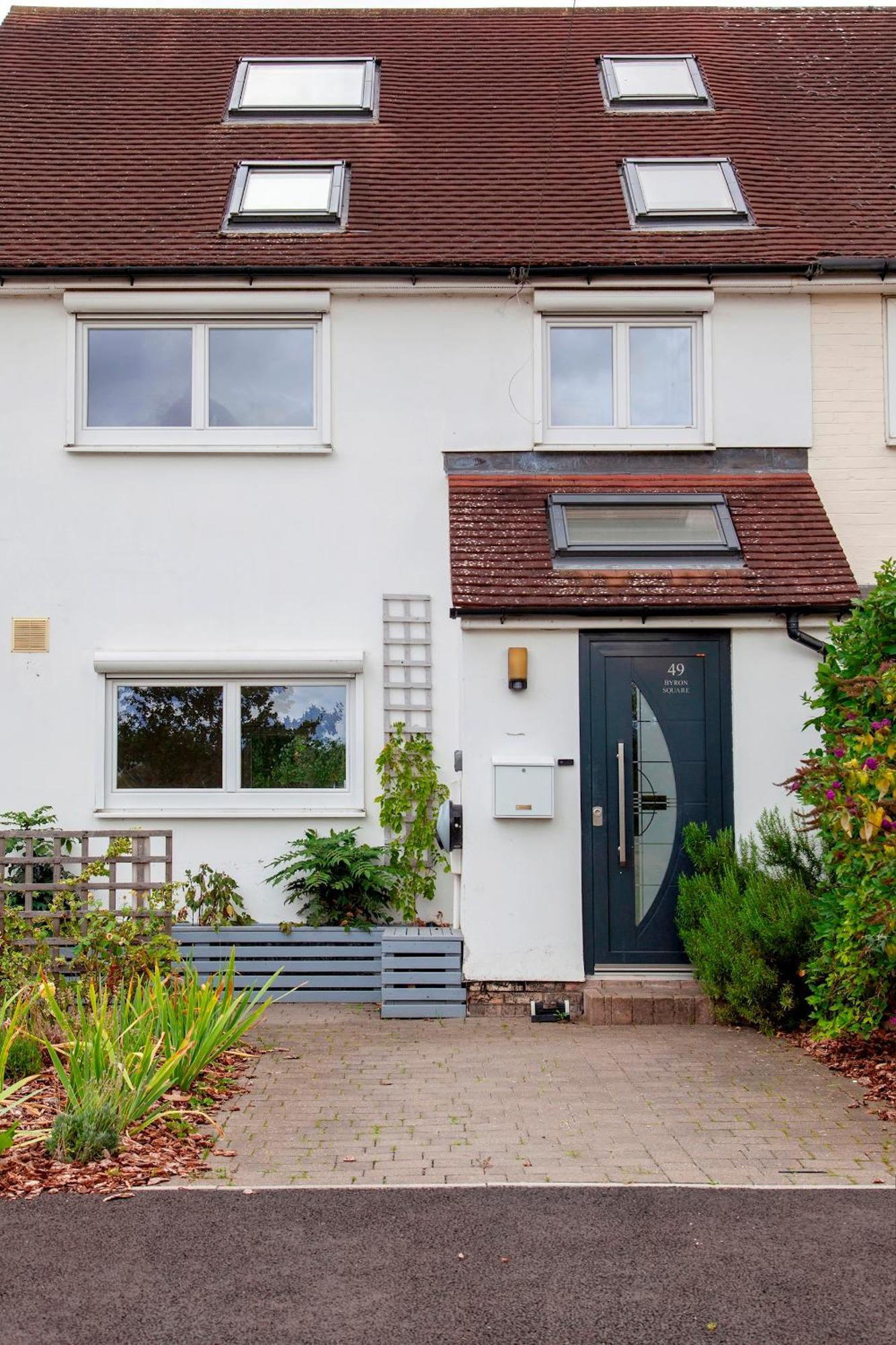 Pass The Keys 49 Byron Square Modern And Spacious 3 Bed Home With Free Parking CBG Exteriér fotografie